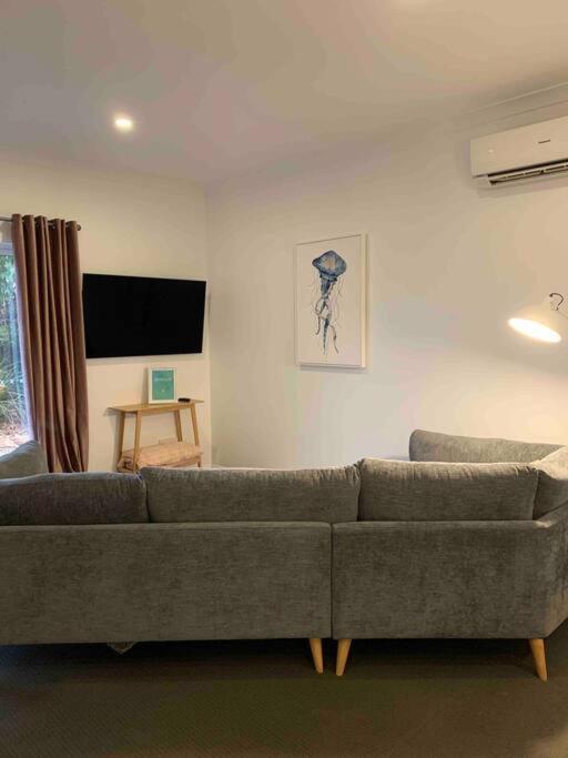 Beachfront Self Contained Studio White Beach Extérieur photo